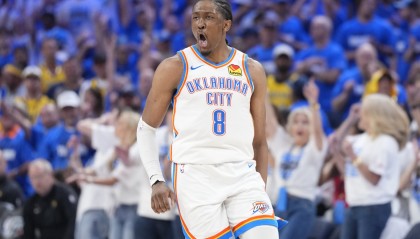 能否卫冕再做决断？雷霆续约新三少狂砸8.22亿 可进可拆根本不慌