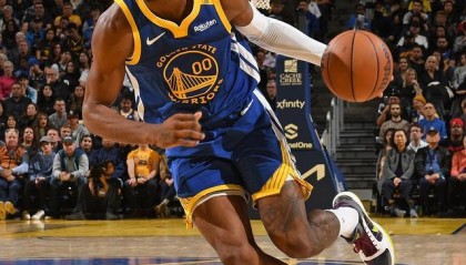 KAIYUN体育-2年4500万&amp;amp;球队选项&amp;amp;放弃否决权！库明加没接受因他真不想回勇士